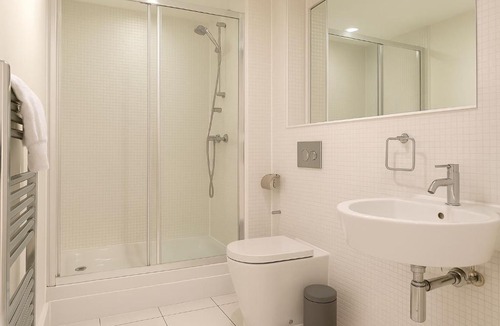 Isle of Dogs Apartment | Canary Wharf Serviced Apartments