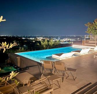 Albano Laziale Villa | Cape House