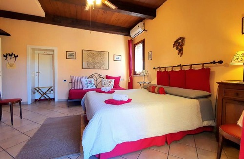 Morciano di Romagna Bed & Breakfast | Cappone B&B