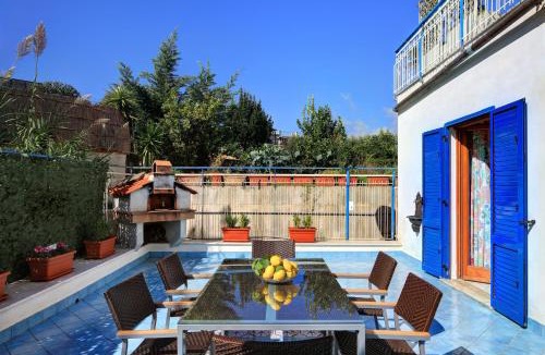 Sorrento Apartment | Caruso 3 by Villasandco RentalSorrento