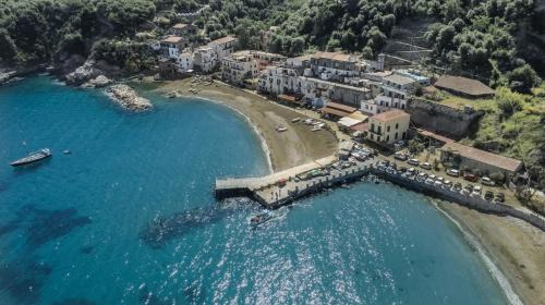Marina di Puolo House | Casa al mare Luigio' Sorrento