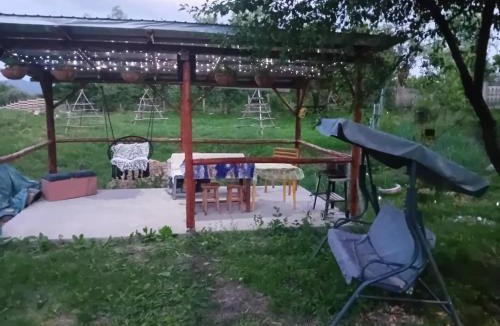 Oestii Paminteni House | CASA ALY