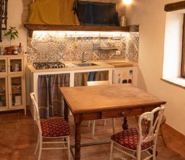 Artena House | Casa Arco Oscuro