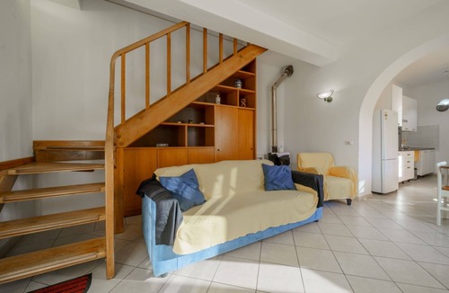 Porto Azzurro Apartment | Casa Barbarossa with outdoor space and parking a few steps from Barbarossa