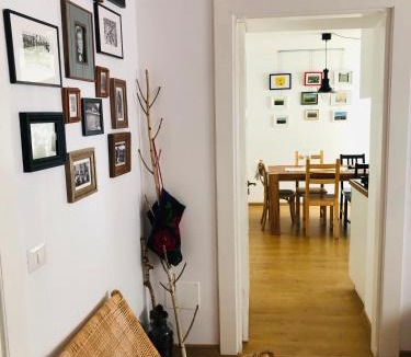 Ucea de Jos House | Casa bunicilor