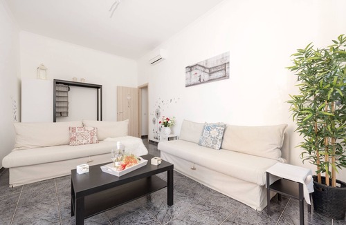 Tuscolano House | Casa Camilla, new welcoming structure to feel at home