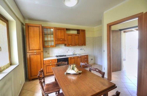 Ascea House | Casa Clelia C: A welcoming apartment surrounded by the greenery.