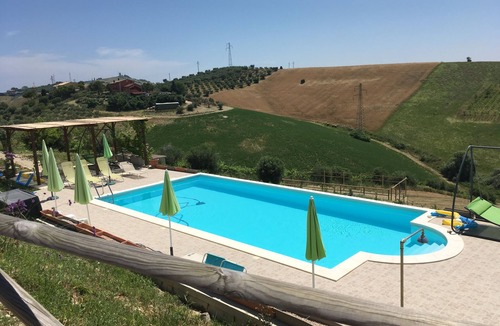 Cologna Spiaggia House | Casa Cologna, very large holiday home for large groups