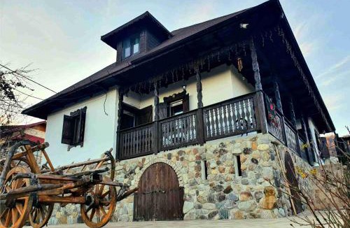 Oestii Paminteni House | Casa cu Cerdac
