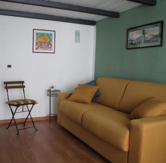 Quartieri Spagnoli Apartment | Casa del Girasole