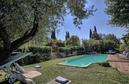 Ostra House | Casa della Musica - Elegante villa storica con giardino e piscina