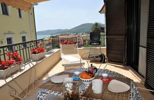 Formia Apartment | CASA DINKY Attico con terrazza vista mare