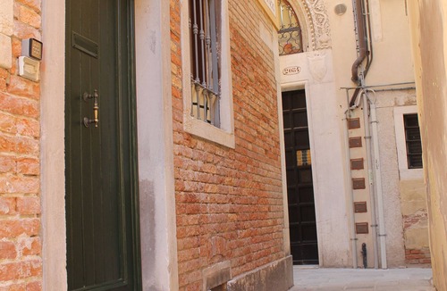 Santa Croce Apartment | Casa Dogal or Casa del Doge