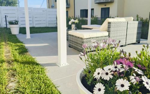 Morro dʼOro Apartment | Casa FedericaPet con piscina interna privata e riscaldata