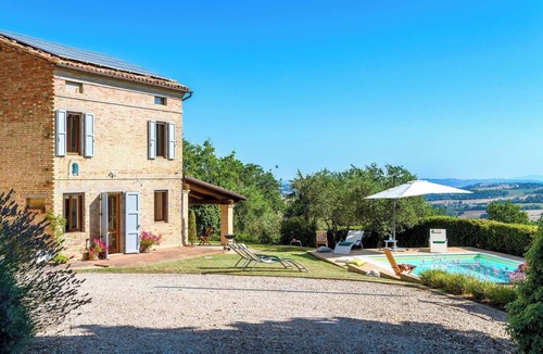 Ripe San Ginesio Villa | Casa Felicita 8 by Marche Holiday Villas