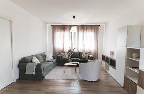 Ciampino Villa | Casa Gaia - Villetta a pochi passi da Roma