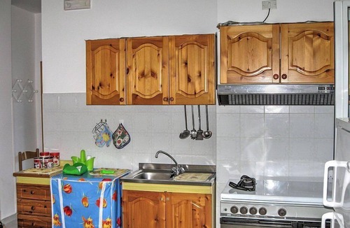Marina di Ascea House | Casa Gina: A welcoming apartment that is part of a villa situated at a short distance from the beach.