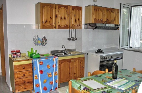 Marina di Ascea House | Casa Gina: A welcoming apartment that is part of a villa situated at a short distance from the beach.
