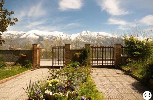 Sulmona Apartment | CASA IOLE Appartamento Nuovo Ampio Villa Comunale