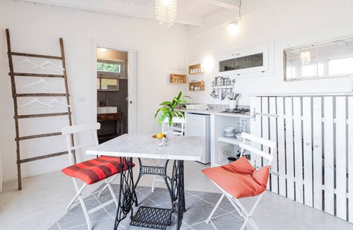 Castellabate House | Casa Melagrana 2: cozy accommodation for nature lovers