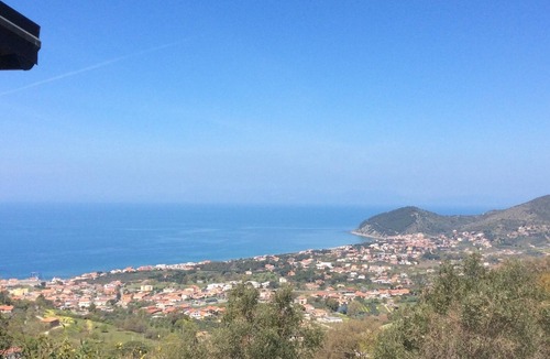 Castellabate House | Casa Melagrana 2: cozy accommodation for nature lovers