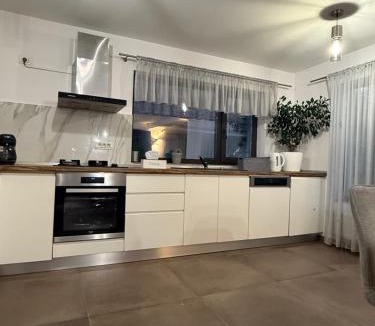 Moieciu House | Casa Nectaria