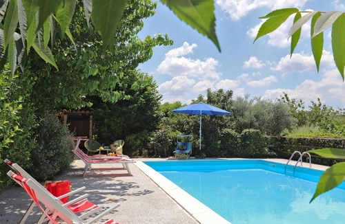 Pollenza House | Casa Polly - 2 bedrooms, pool, airco, wifi, pet friendly, Marche