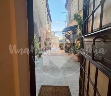 Sacrofano Apartment | Casa Rossana UnaNotteaCasaMia