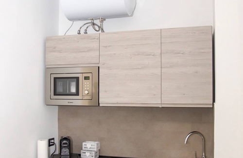 Aurelio Apartment | Casa Vacanze Jasmine For Families & Couples Rome