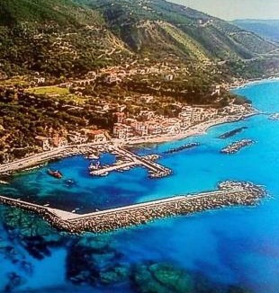 Marina di Pisciotta House | CASA VACANZE THALIA - PISCIOTTA/PALINURO