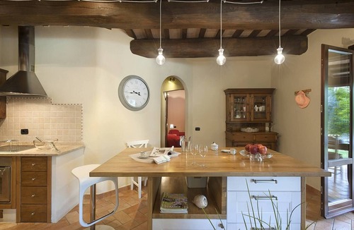 Acqualagna Villa | Casale degli Ulivi 8&2 by Marche Holiday Villas