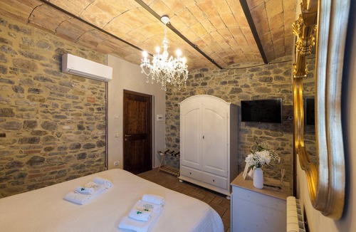 Fabro House | Casale Serena 1912