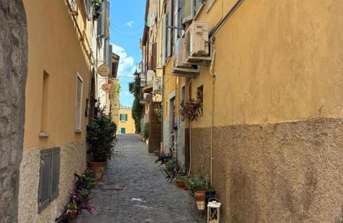 Castel Gandolfo Apartment | Casamatta