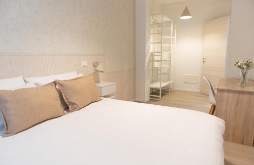 Piove di Sacco Apartment | Castello Suite - Centro Storico - Nuovo e Moderno