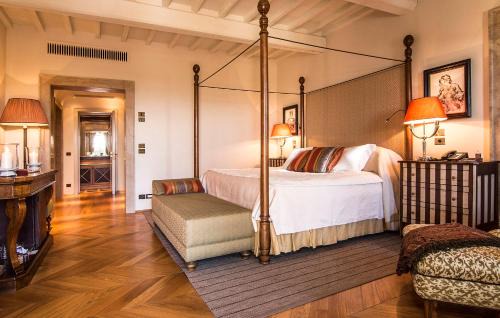 Castiglione del Bosco Hotel | Castiglion del Bosco, A Rosewood Hotel