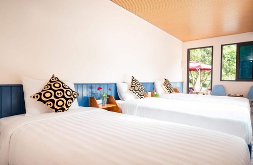 Cat Hai Hotel | Catba Papillon Garden Bungalow & Resort
