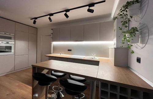 Floresti Apartment | Cazare Untold !