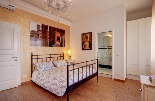 Arezzo Bed & Breakfast | Cento Passi Dal Duomo