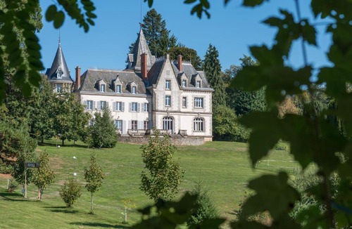 Bonnac-la-Cote Bed & Breakfast | Château de Saint-Antoine