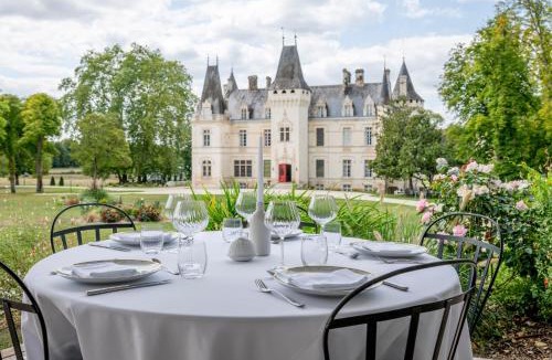 Nieuil Hotel | Château Optical Center