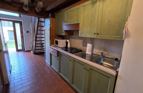 Castel del Piano Apartment | Chalet in Maremma with Private Pool and Wi-Fi, Apt 23