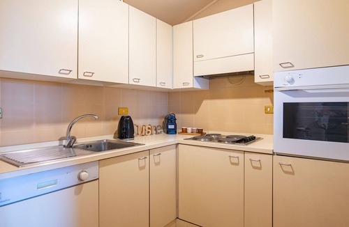 Rione III Colonna Apartment | Charme and View in the Heart of Rome