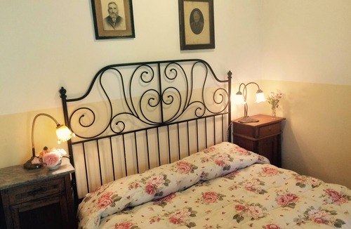 Petritoli House | Charming Countryhouse with huge garden - stunning view - with Heating!