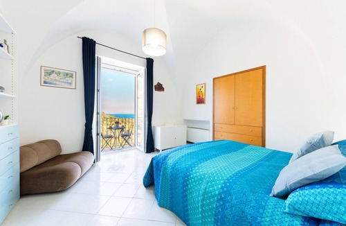 Pontone Apartment | Charming House with beautiful view.