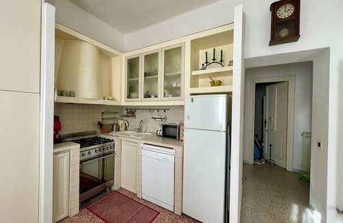 Quartiere XXXIV Lido di Ostia Levante Apartment | Charming sea view house in period cottage.