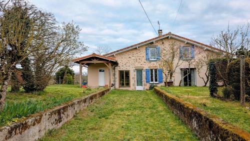 Bussiere-Boffy House | Chez mamie couture