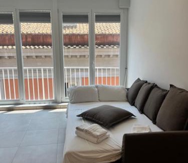 Quartieri Spagnoli House | CHIAIA 242 suite