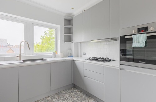Weavers Apartment | Chic 2BD Hideaway in the Heart of Shoreditch