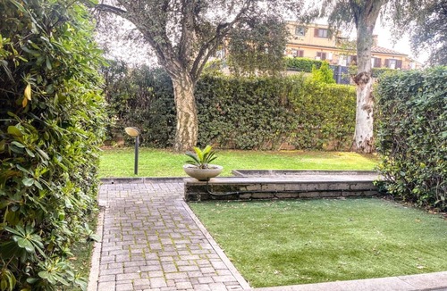 Settecamini Apartment | Chic Roman Residence Tivoli Baths