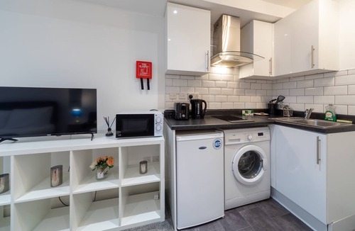 Shoreditch Apartment | Chic Shoreditch Studio,Fast Wi-Fi & Top Location
